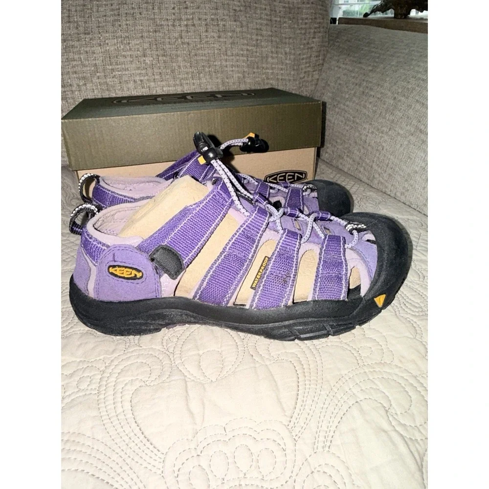 Keen Kids Purple and Black Water Shoes